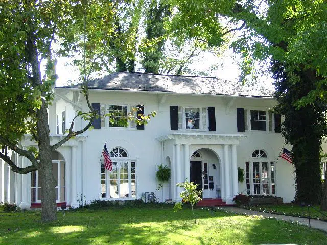 Photo of Rogers Property Mangement Office in Shelby County KY